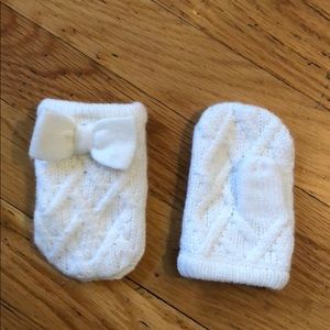 Janie and Jack 12-24 Month Knit Mittens